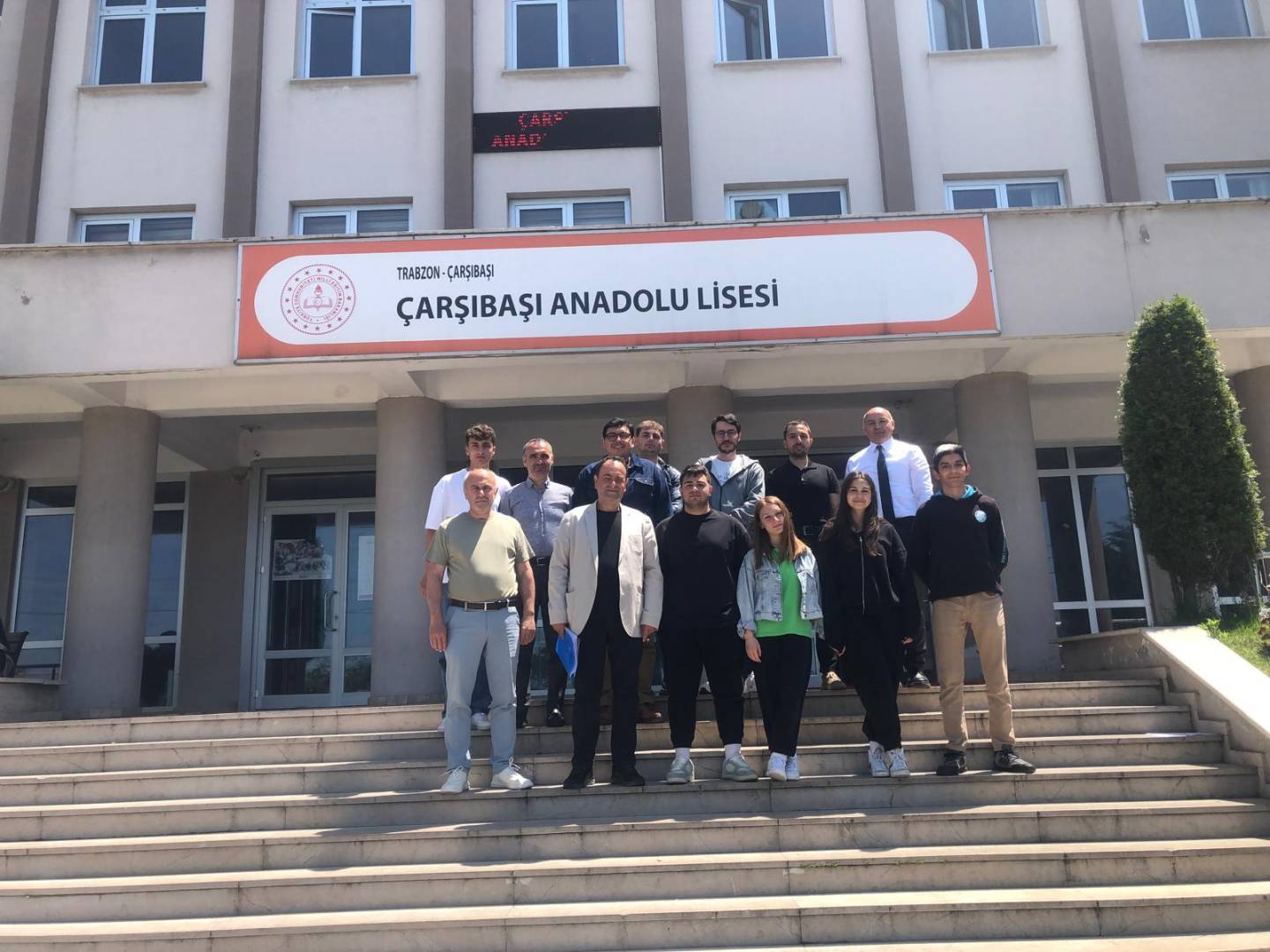 Çarşıbaşı Anadolu Lisesi