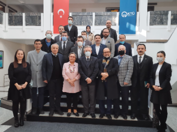 Doğu Karadeniz Kariyer Fuarı (DOKKAF22) Kapsamında Paydaş Üniversitelerin İlgili Rektör Yardımcısı ve Kariyer Merkezi Müdürleri ile Toplantı Gerçekleştirildi.