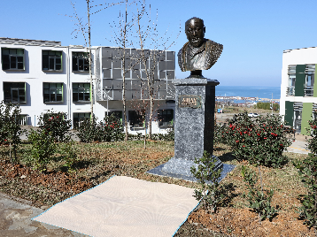 Kazakistanlı Şair Abay KUNANBAYOĞLU Büstü Açıldı