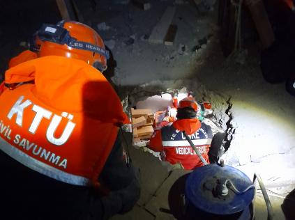 Arama Kurtarma Ekibimizden İlk Mutlu Haber Ulaştı...